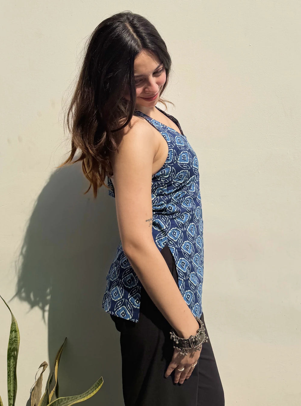 Beutiful Printed  Halter Neck Sleevless Kurti