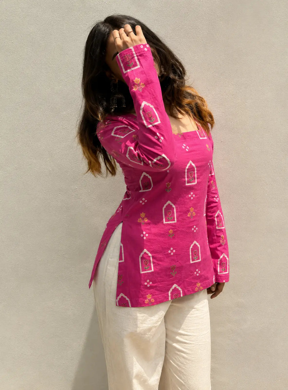 Lovely Pink Square Neck Corset Back Full Sleevs Kurti