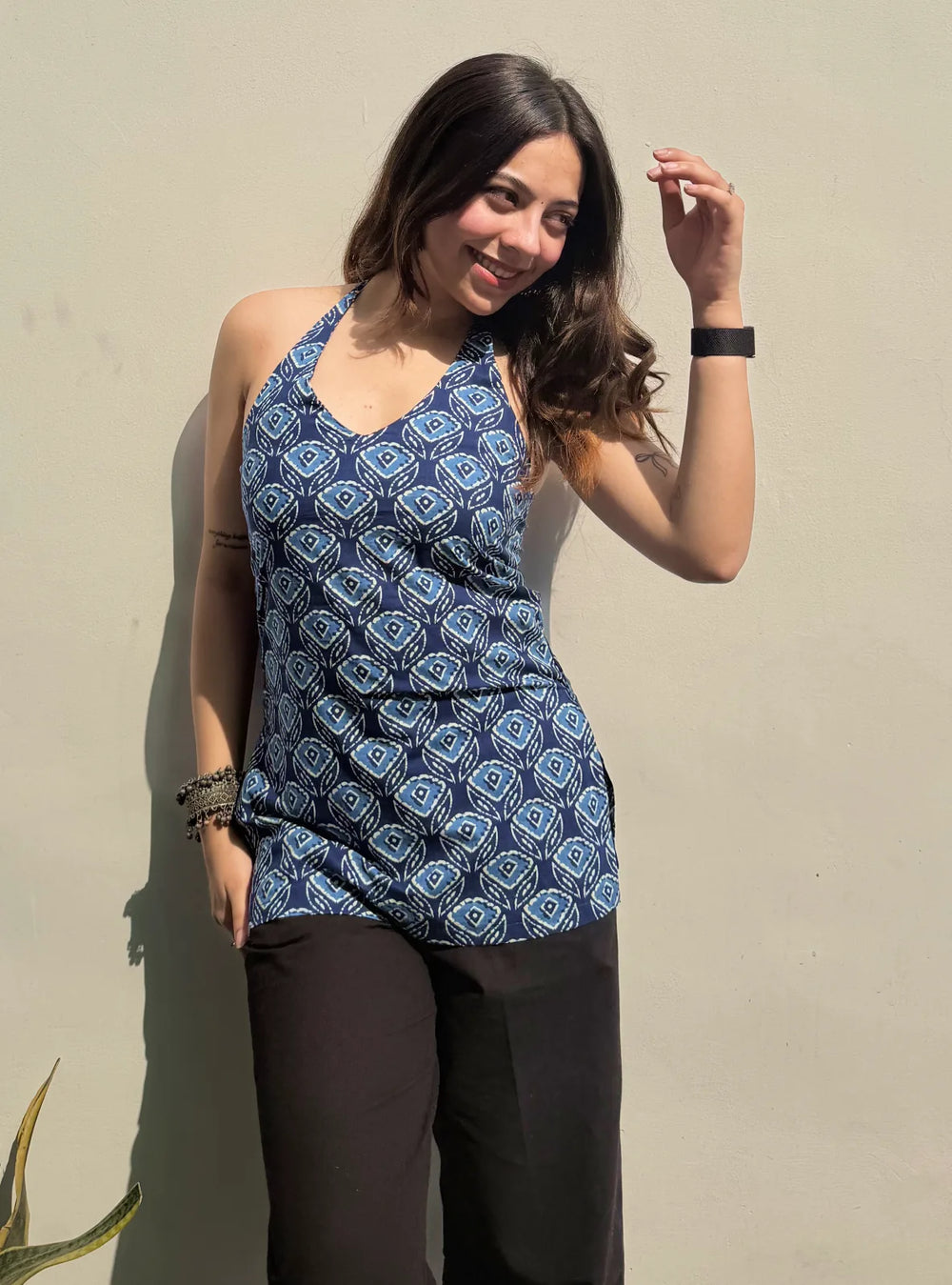 Beutiful Printed  Halter Neck Sleevless Kurti