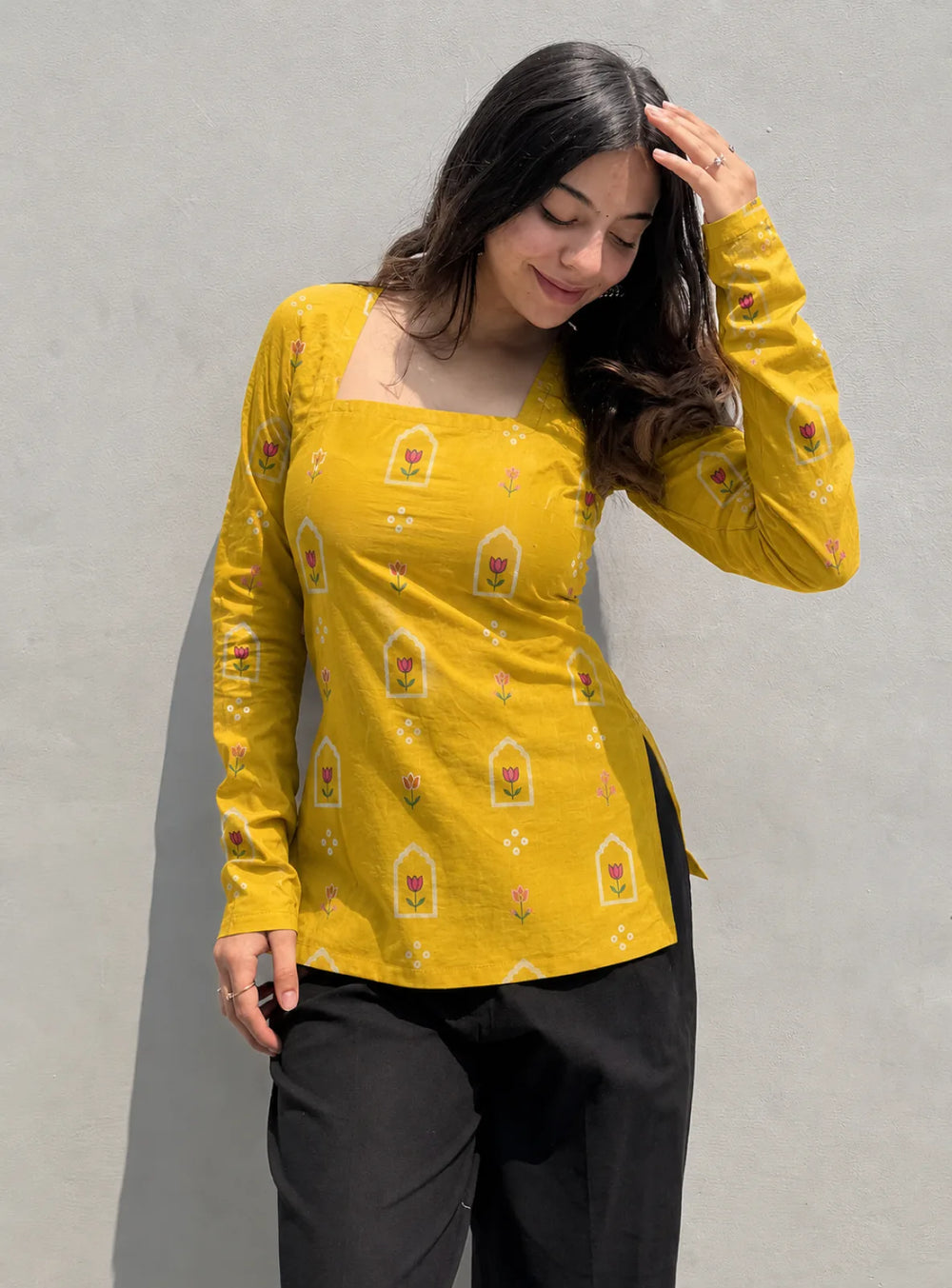 Sunshine Square Neck Corset Back Full Sleevs Kurti