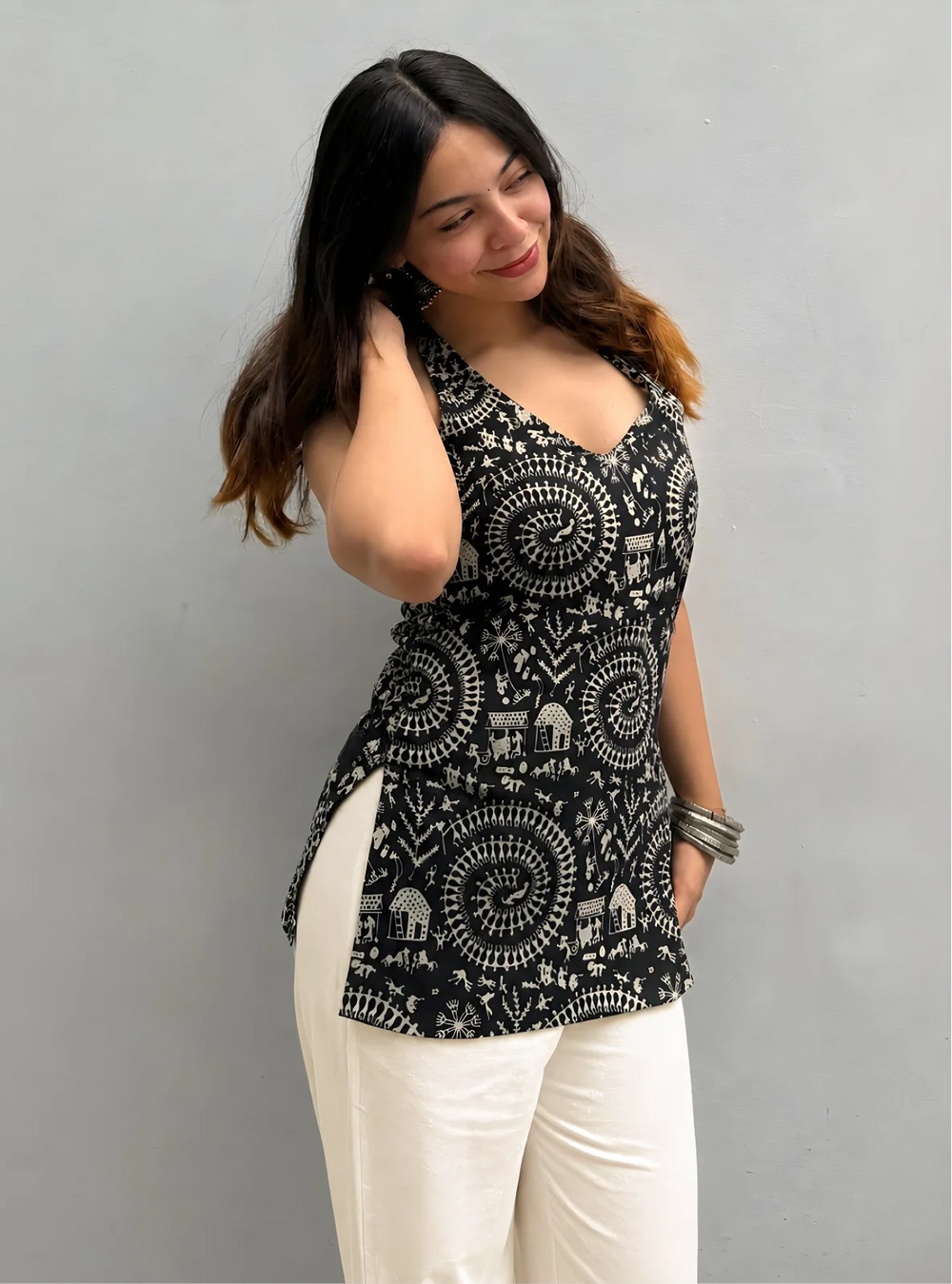 Trendy Black Halter Neck Sleevless Kurti