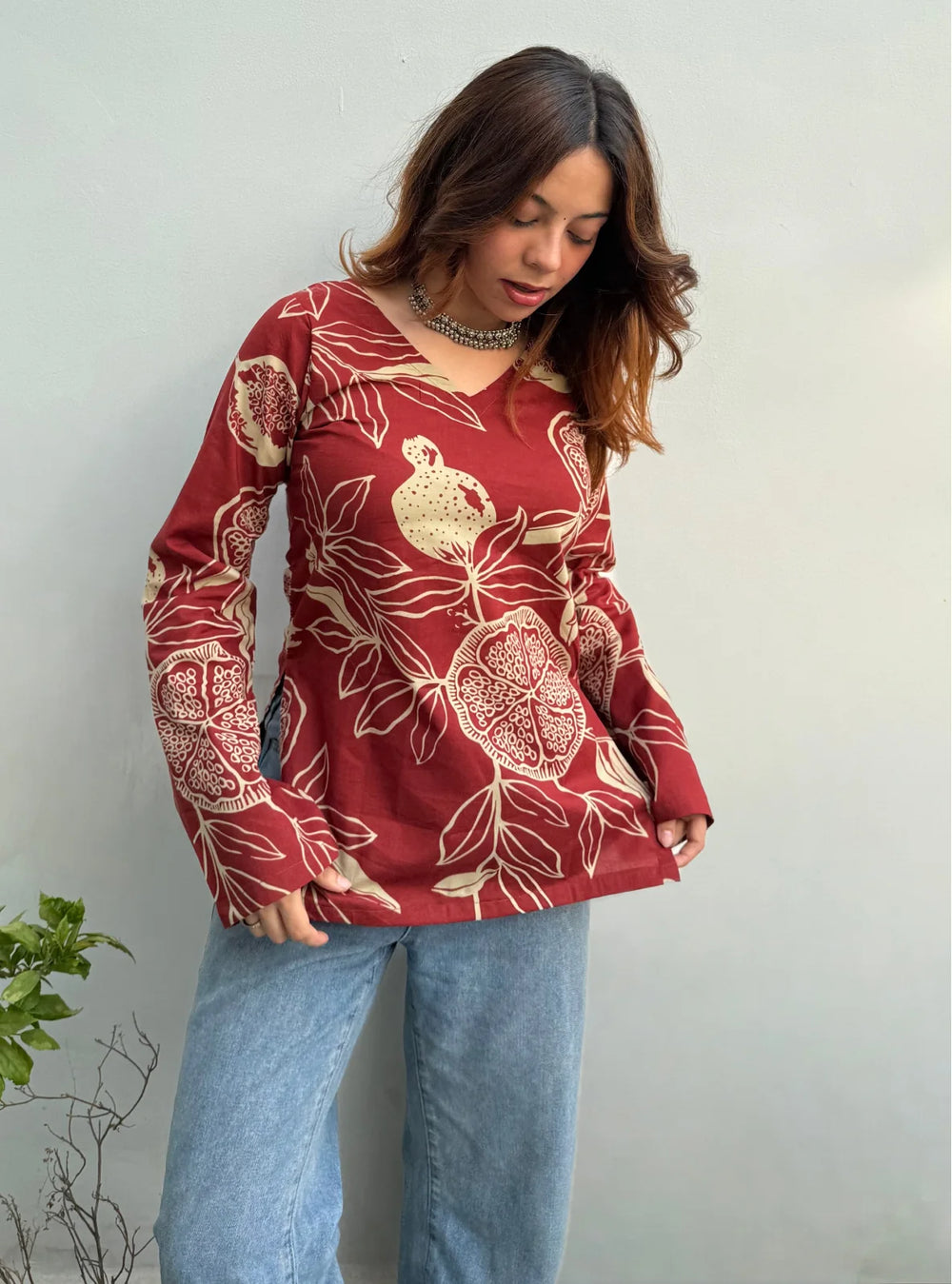 Beutiful Red Printed Bell Sleevless Kurti