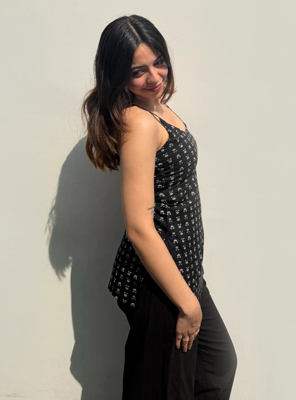 Classy Black Printed Sleevless Kurti