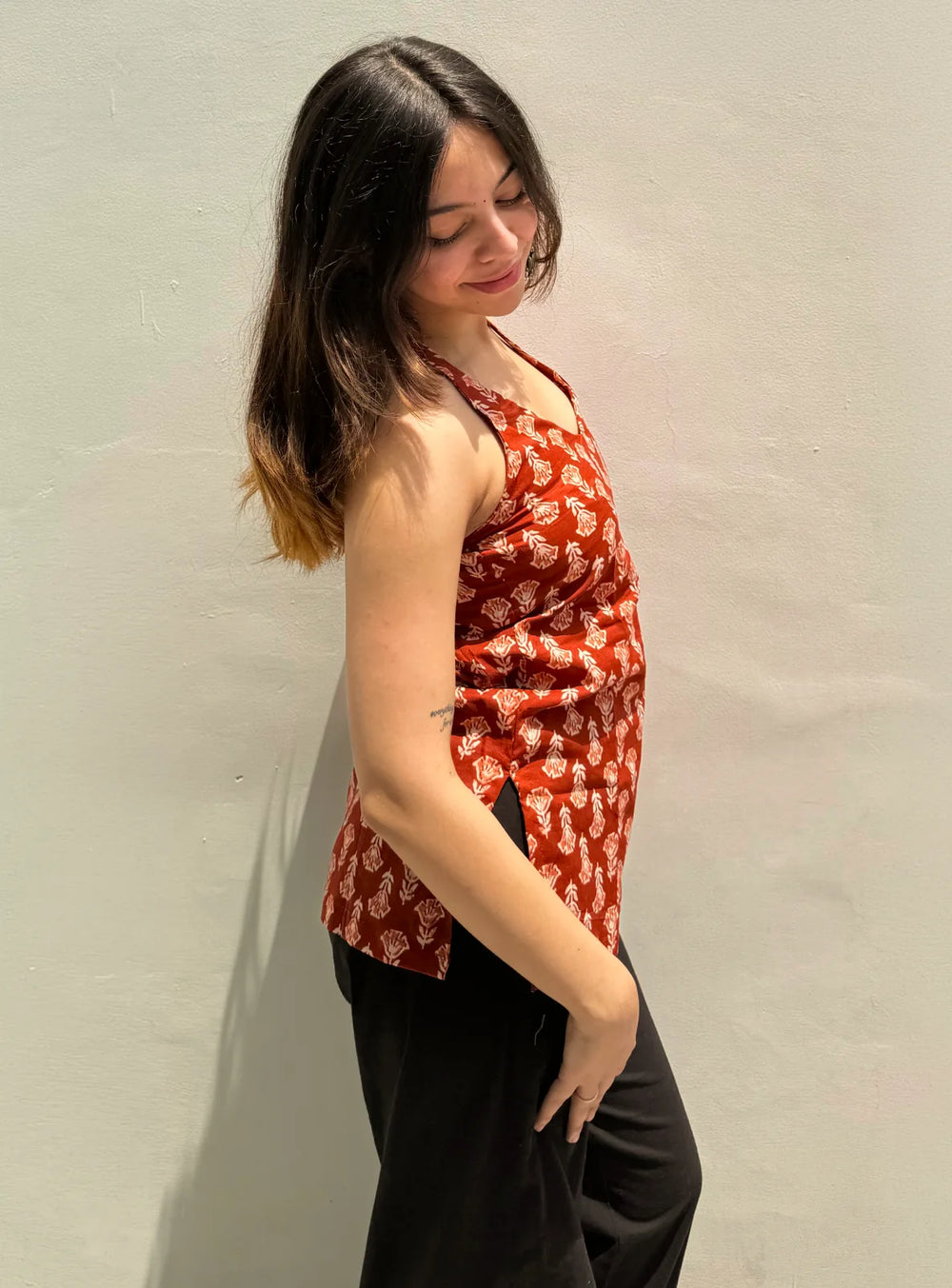 Trendy Red Printed  Halter Neck Sleevless Kurti