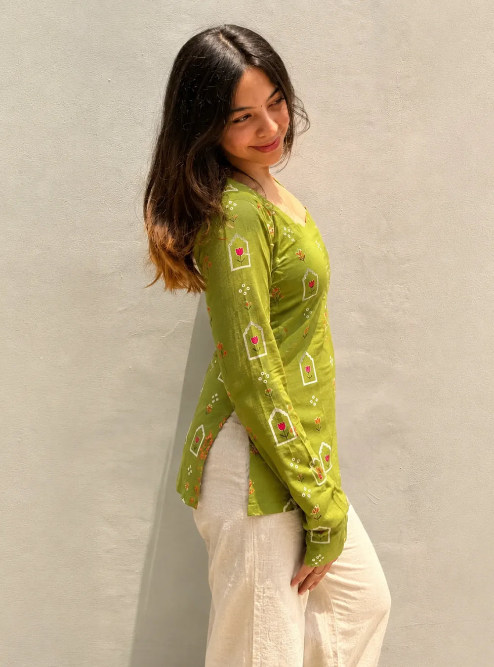Beutiful Square Neck Corset Back Full Sleevs Kurti