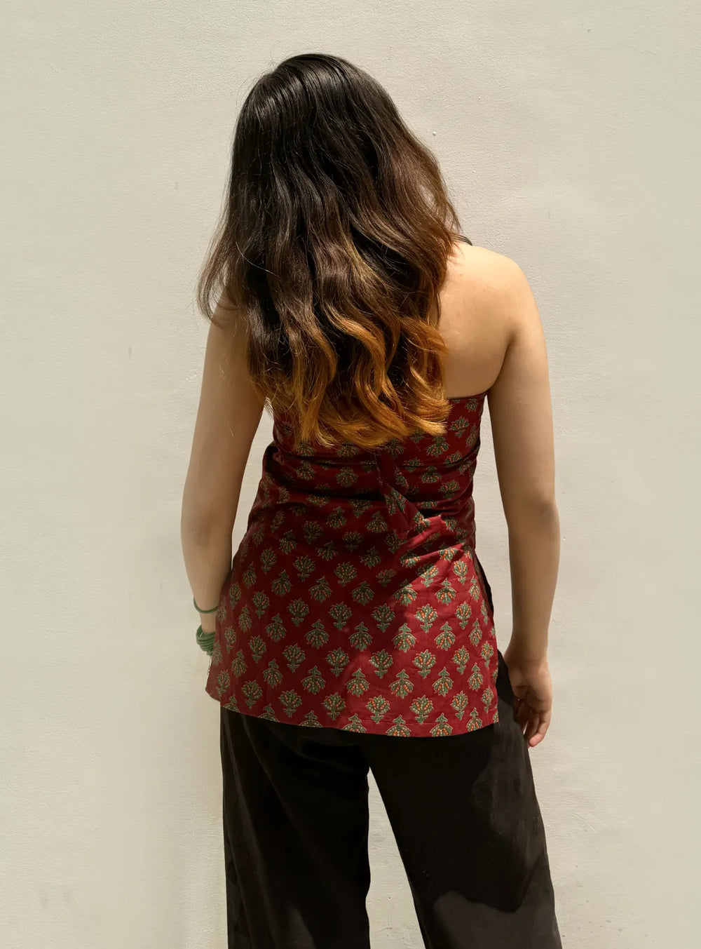 Trendy Red Colour  Halter Neck Sleevless Kurti
