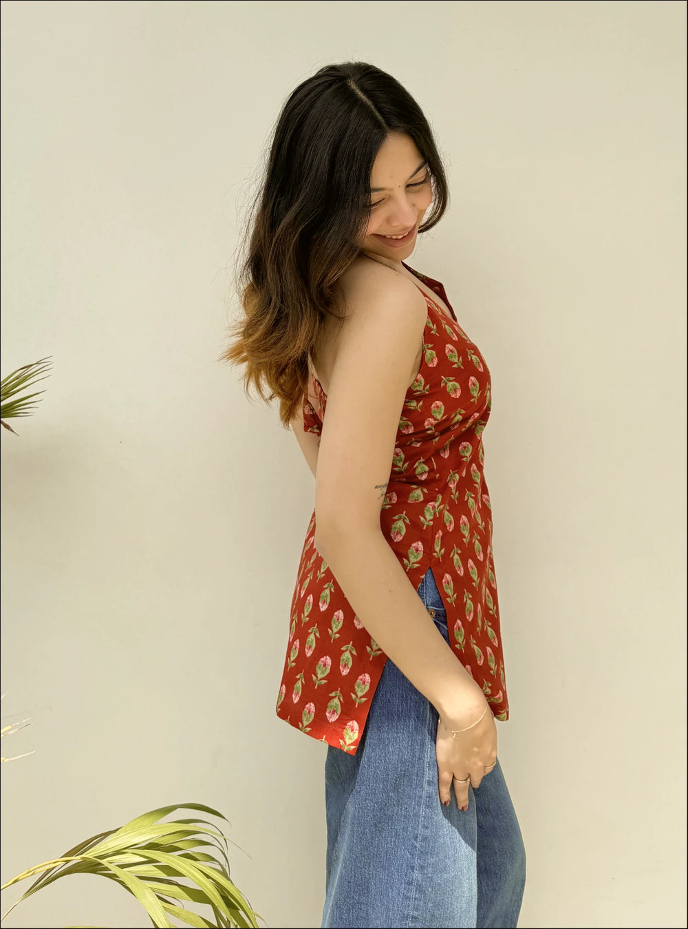 Glossy Red  Halter Neck Sleevless Kurti